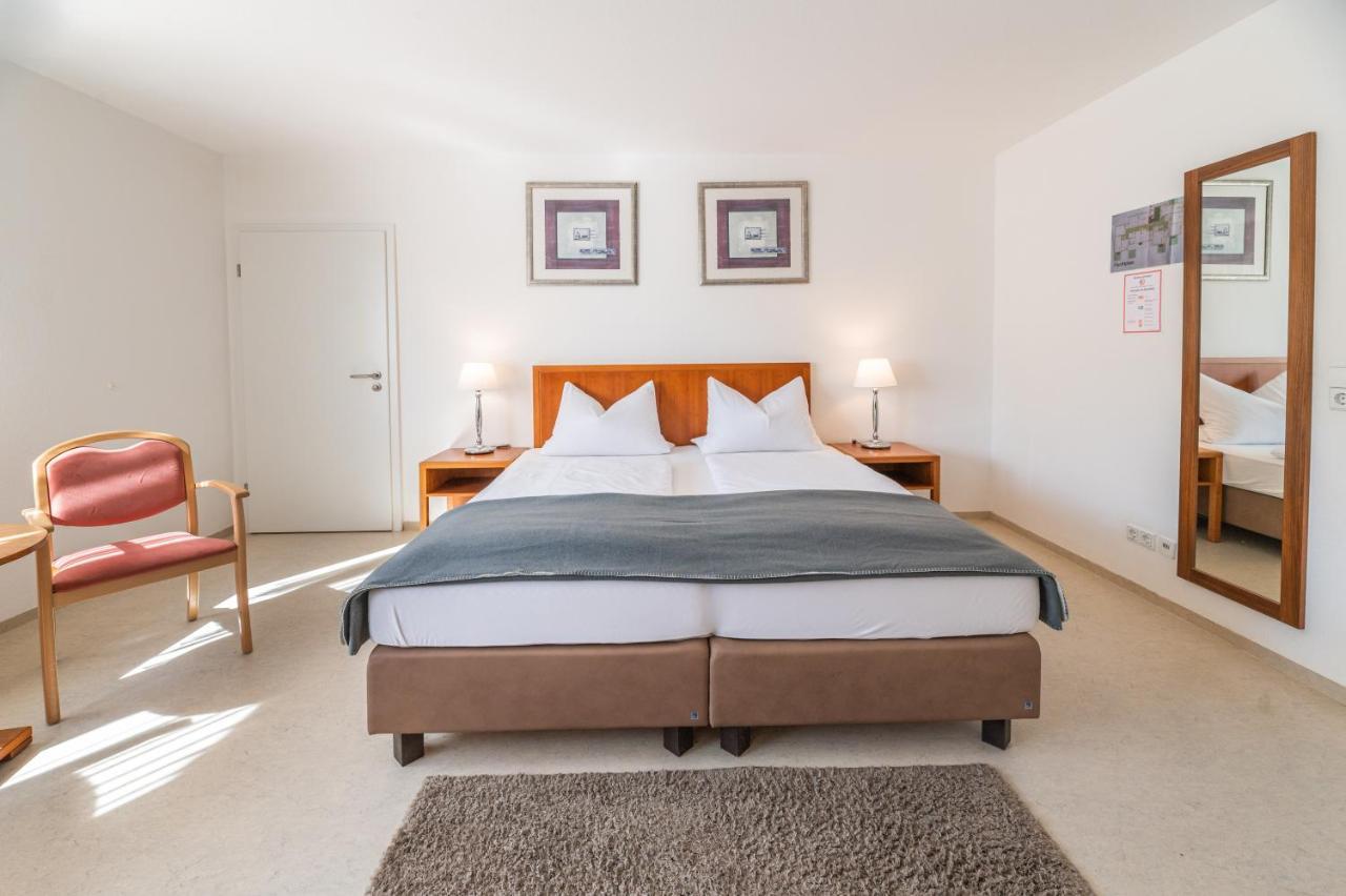 Hotel Am Kirchplatz Uberlingen Exteriör bild