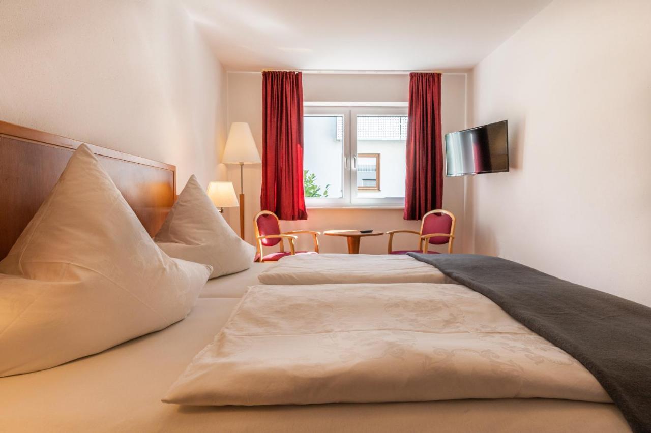 Hotel Am Kirchplatz Uberlingen Exteriör bild